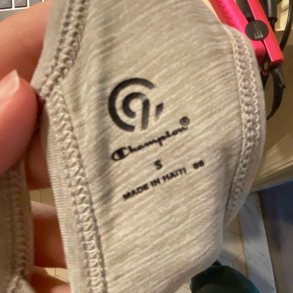 Champion Workout Tank - Picture 3 of 3